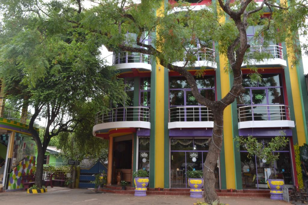Old Mahawasala Hotel Bambaragaleyaya Buitenkant foto