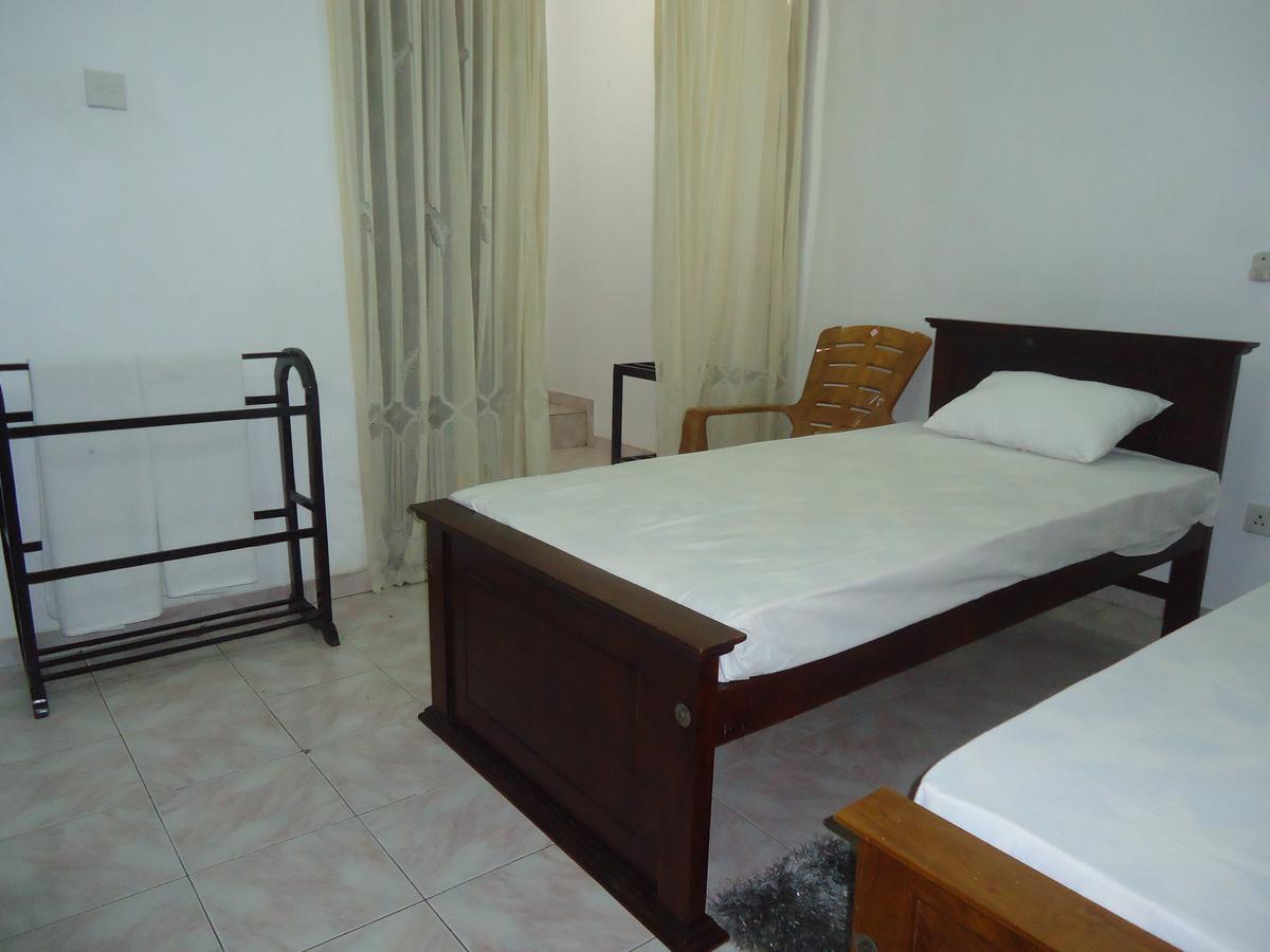 Old Mahawasala Hotel Bambaragaleyaya Buitenkant foto