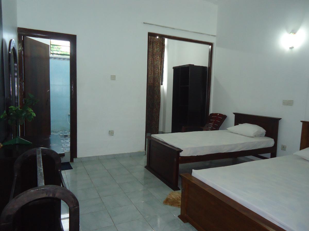 Old Mahawasala Hotel Bambaragaleyaya Buitenkant foto