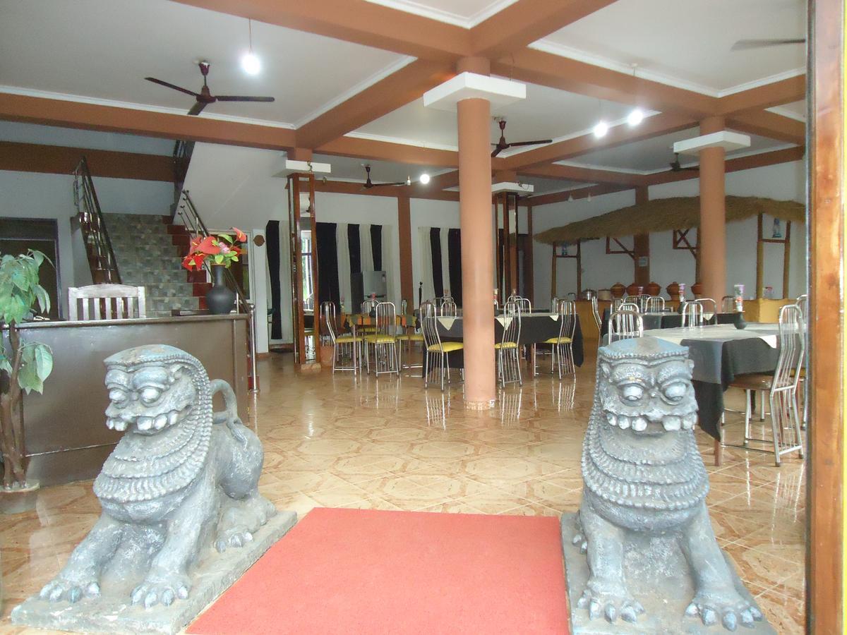 Old Mahawasala Hotel Bambaragaleyaya Buitenkant foto