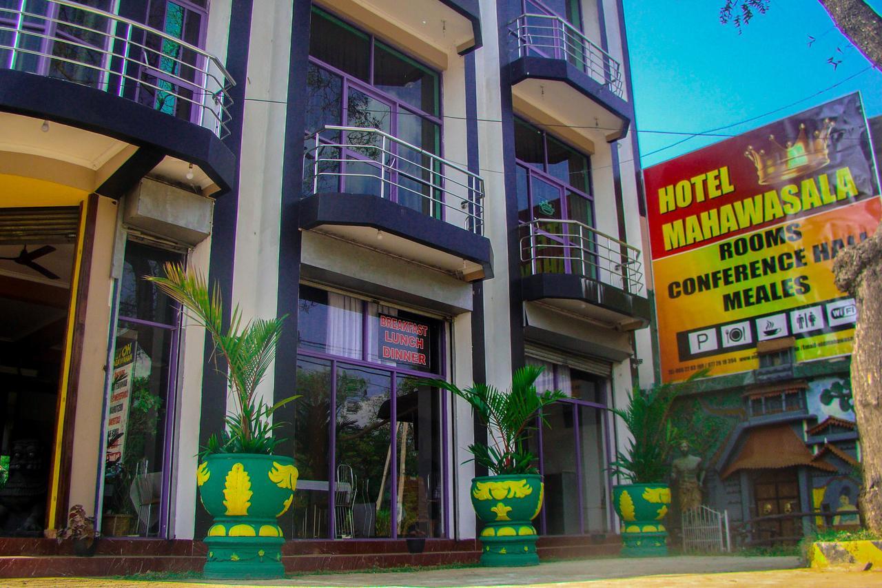 Old Mahawasala Hotel Bambaragaleyaya Buitenkant foto